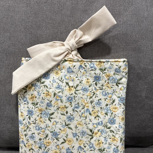 Floral book sleeve - sleeve,